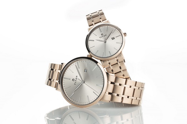 Couple watch best sale price titan