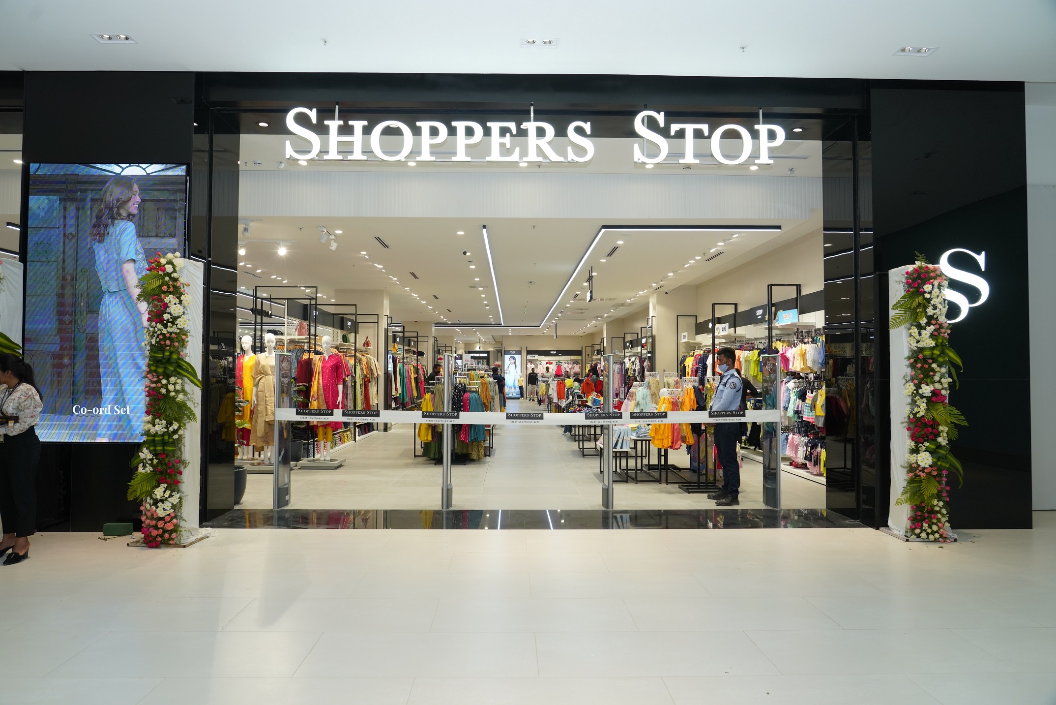 Shoppers Stop launches its Seventh store in Bengaluru!Shoppers
